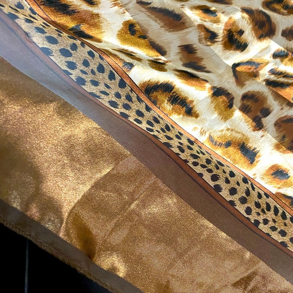 Scarf Vintage Leopard Print Scarves for Women - Picture 4 of 5